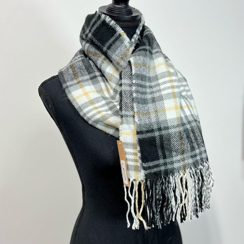 New Steve Madden Plaid Scarf